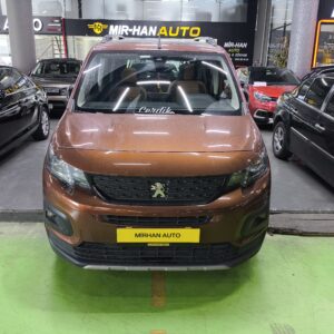 300.000₺ PEŞİNAT 24AY VADEYLE ELDEN SENET İMKANIYLA 2021 PEUGEOT RİFTER OTOMATİK CAM TAVANLI
